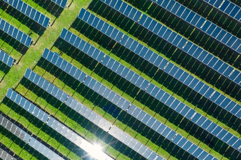 Saulės elektrinė: kodėl tai geriausias sprendimas jūsų namams?