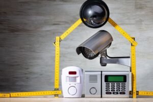 Apsaugos sistemos ūkiui ar kaimo sodybai: kaip apsaugoti turtą ir užtikrinti saugumą?