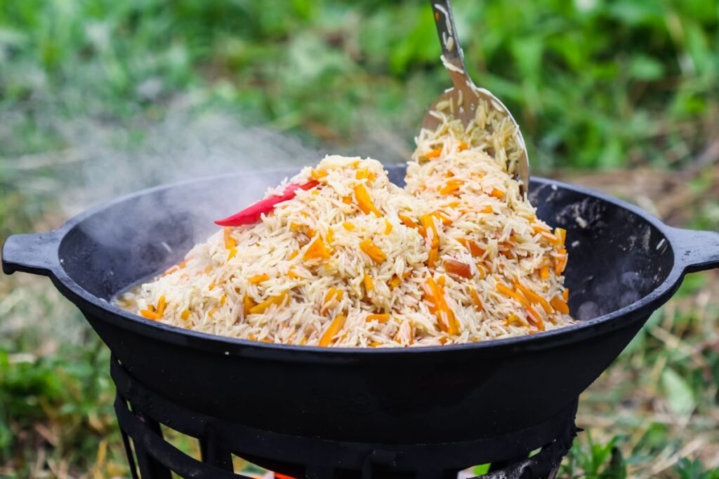 Krosnelė kazanui iš metalo statinės ar didelio puodo