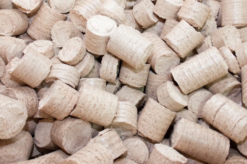 Granulių ir malkų ekonominis palyginimas: medžio pjuvenų briketai