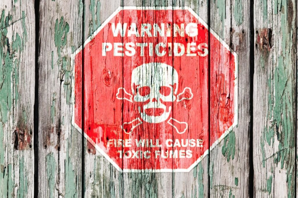 Pesticidai: kodėl veikliosios medžiagos išnyksta iš rinkos?